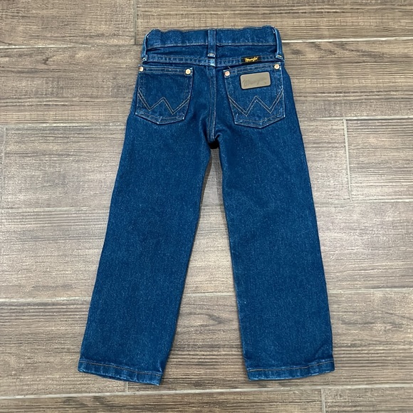 Wrangler kids  Jeans size 4 Slim Adjustable Waist Normal Wear - Picture 2 of 6
